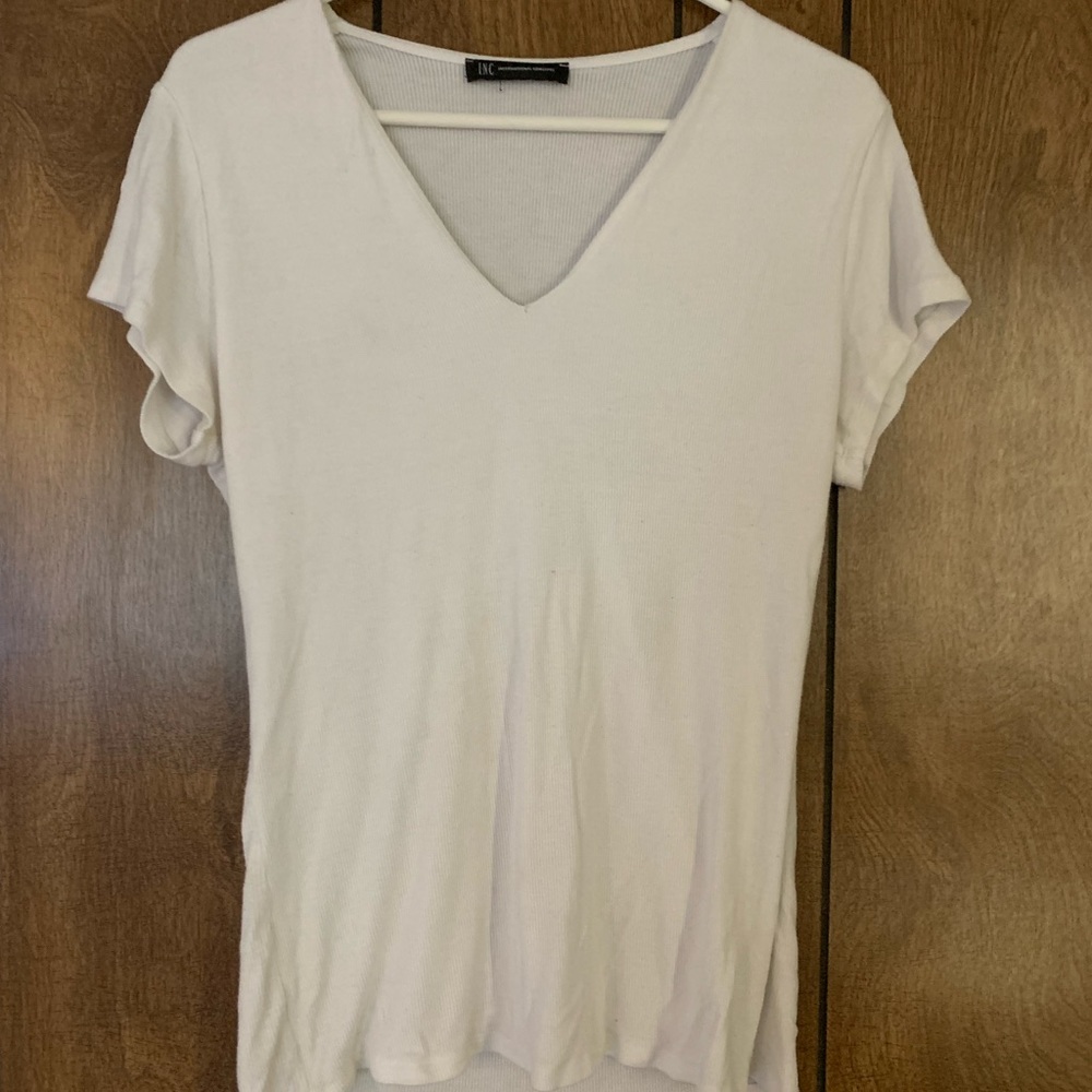 INC International Concepts White T-Shirt (Size Medium)